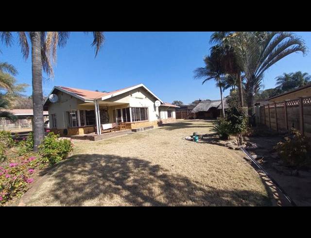 3 BEDROOM HOUSE FOR SALE IN PRETORIA GARDENS
